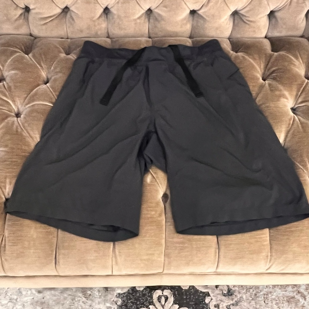 Mens Lululemon shorts